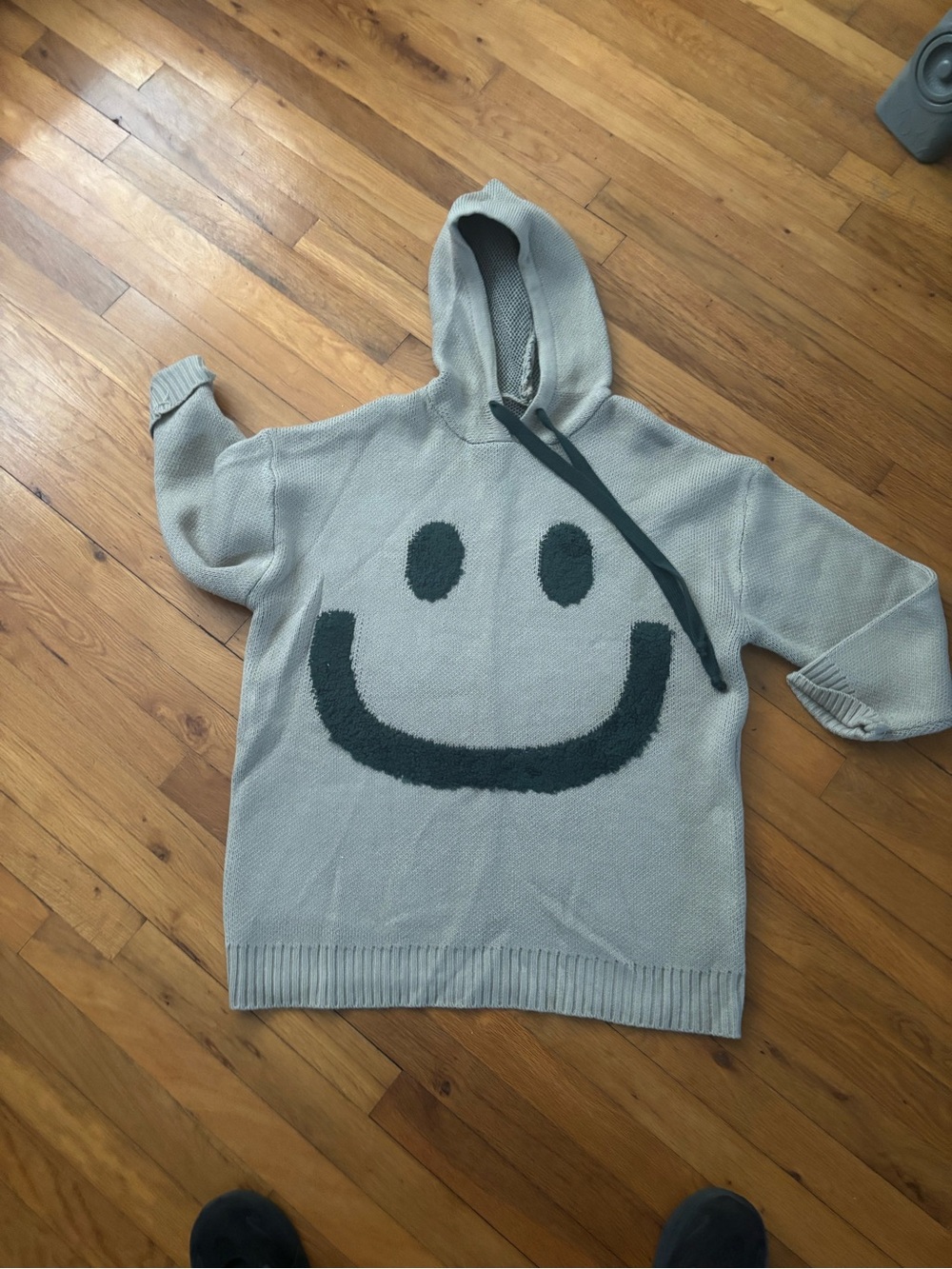 SHEIN Light Gray Crewneck Hoodie Sweater with Smiley Face